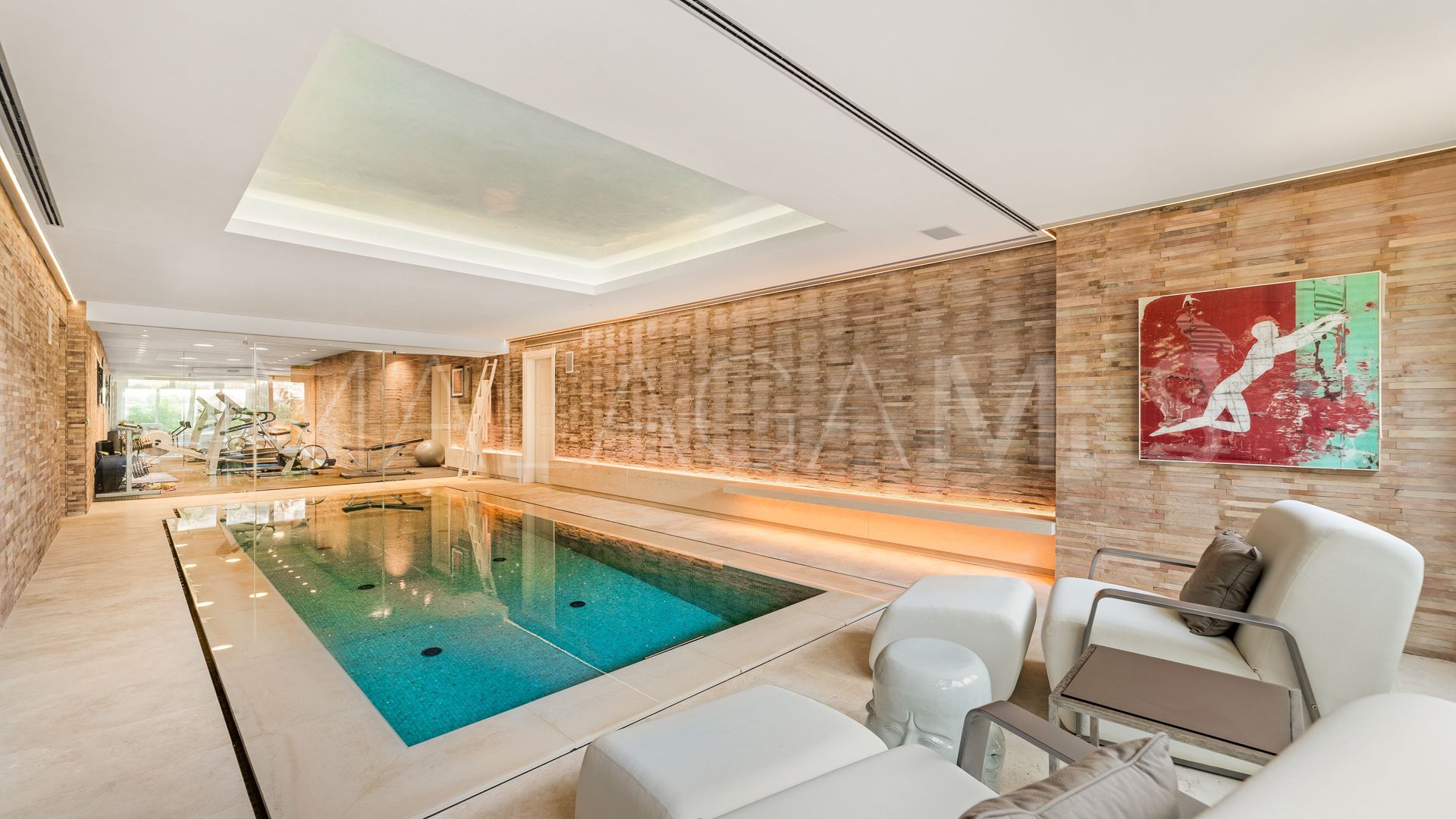 Villa for sale in Sierra Blanca