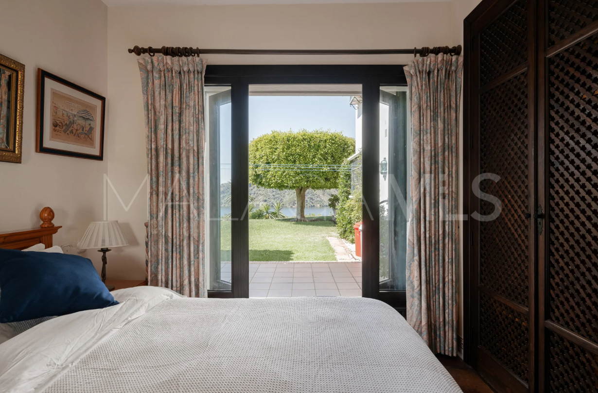 Villa for sale in Istan