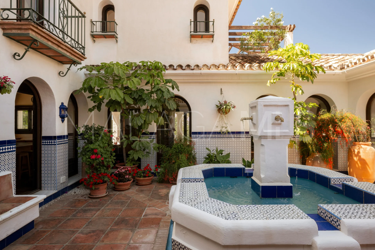 Villa for sale in Istan
