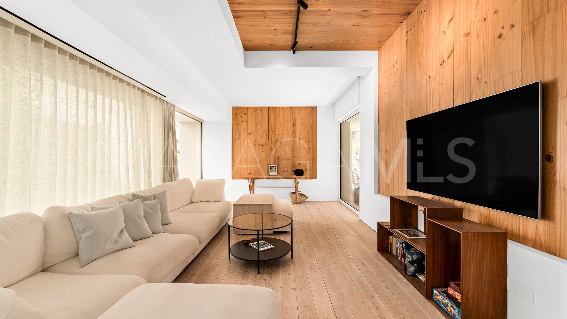 Villa for sale in El Madroñal