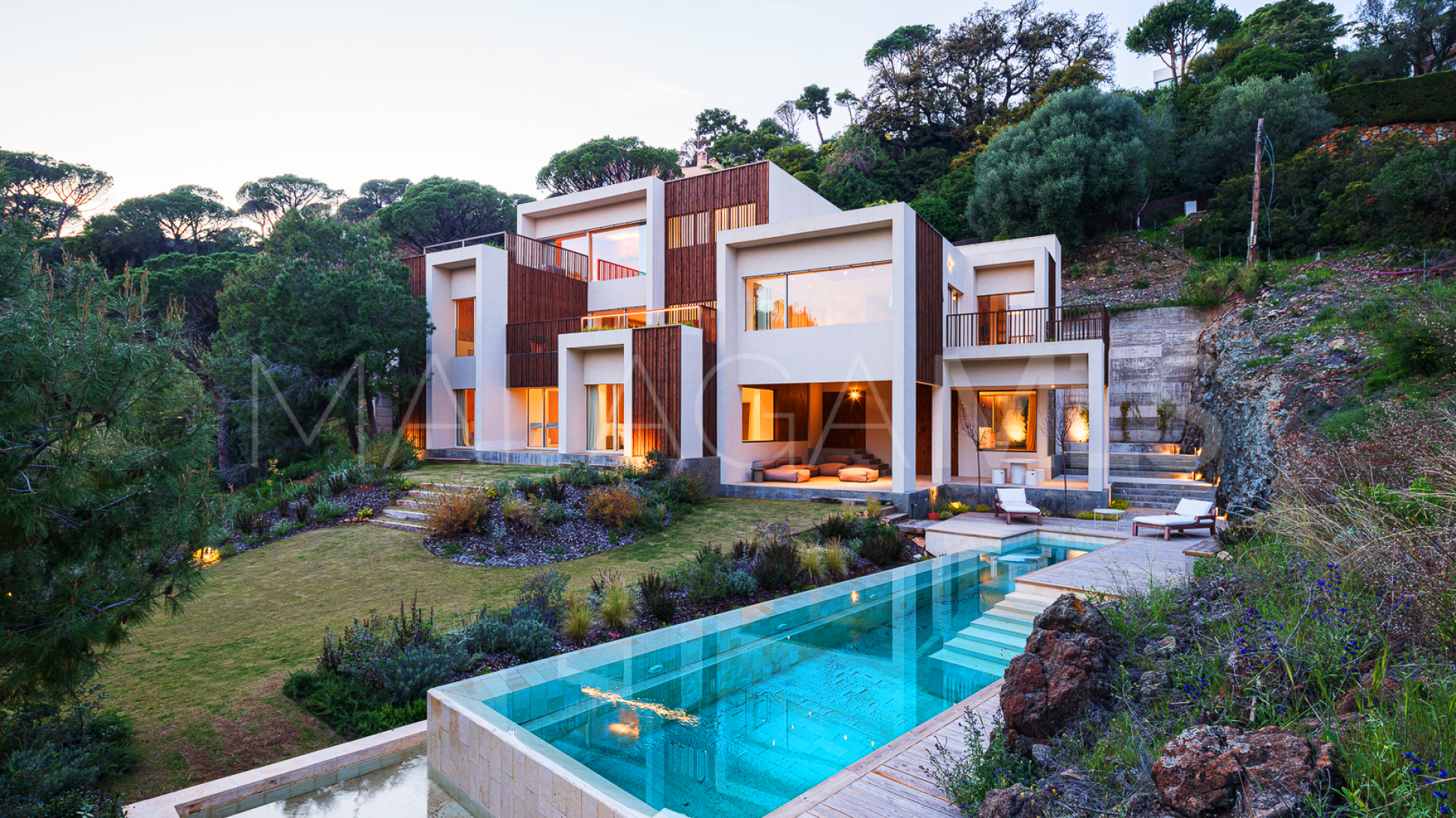 Villa for sale in El Madroñal