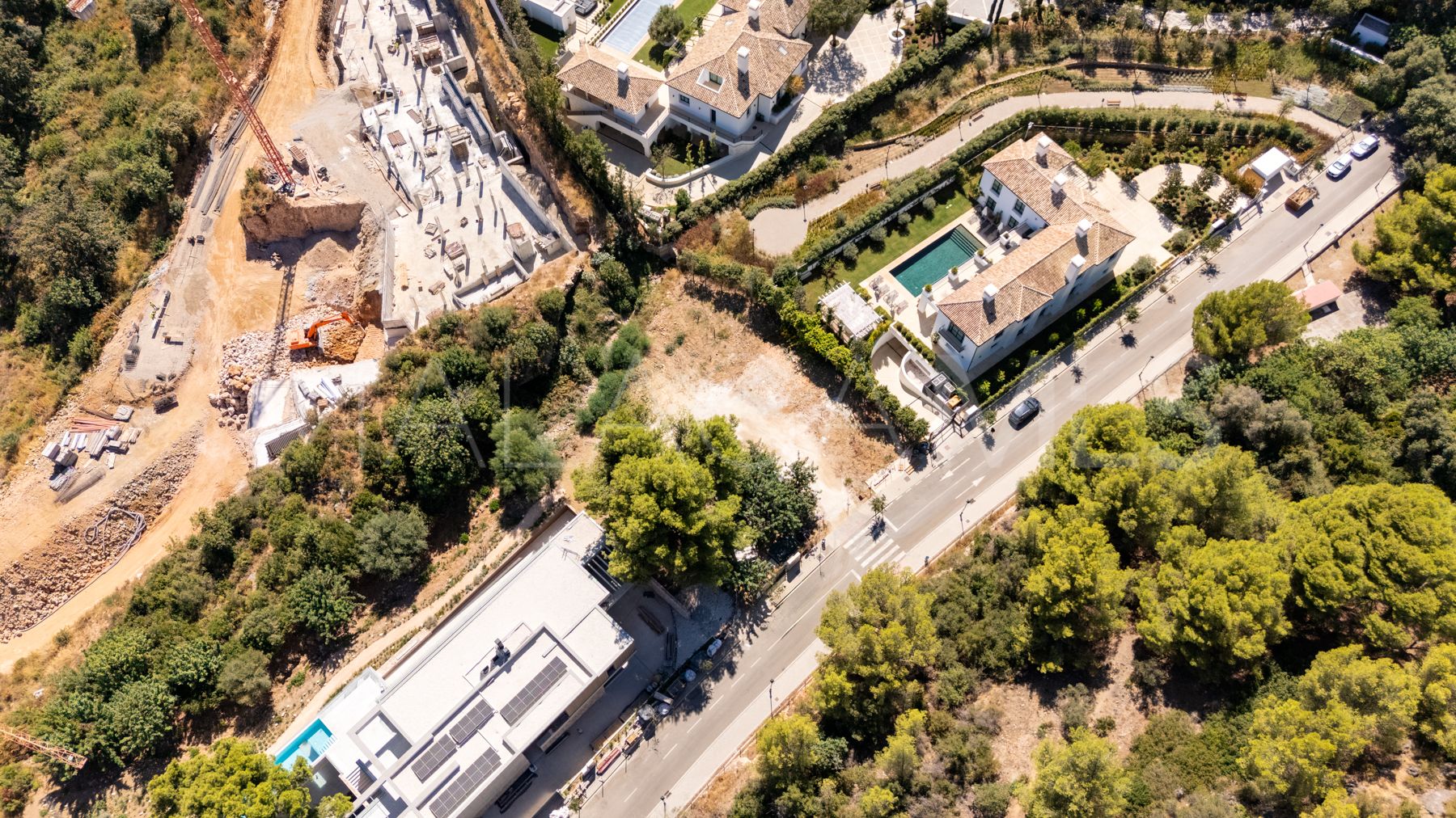 Terrain for sale in Cascada de Camojan