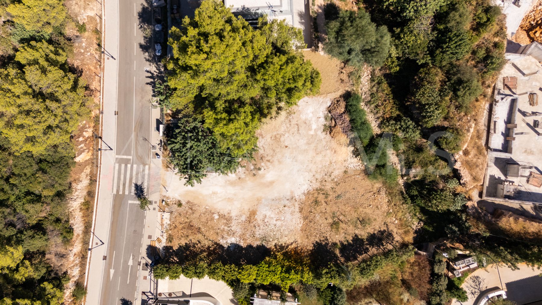 Terrain for sale in Cascada de Camojan
