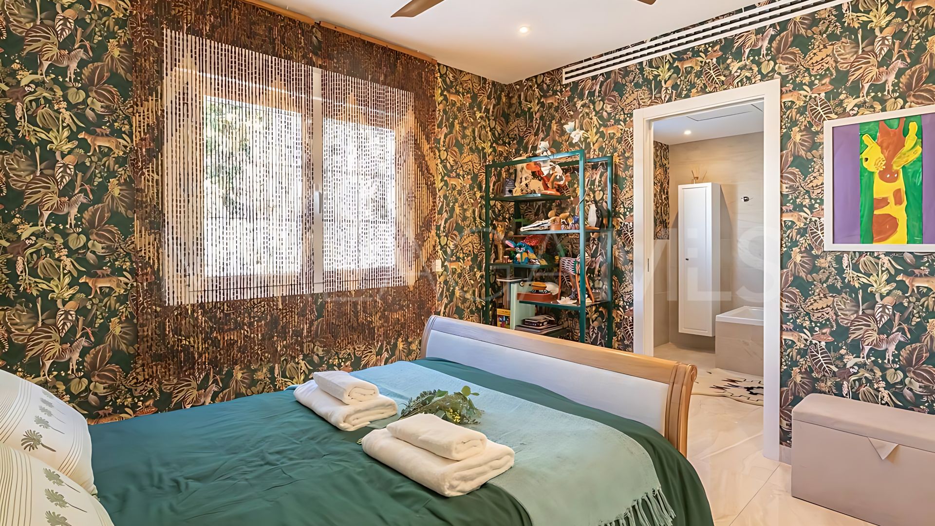 Villa for sale in Paraiso Alto