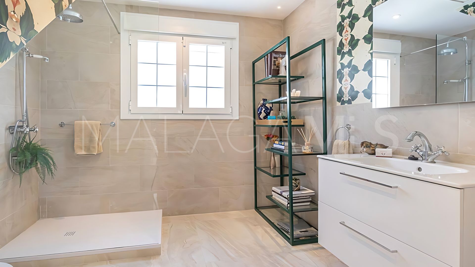 Villa for sale in Paraiso Alto