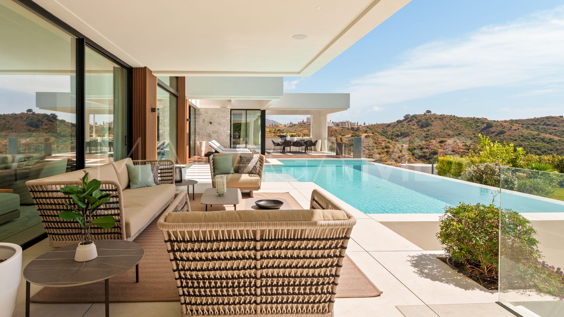 Villa for sale in Lomas de La Quinta