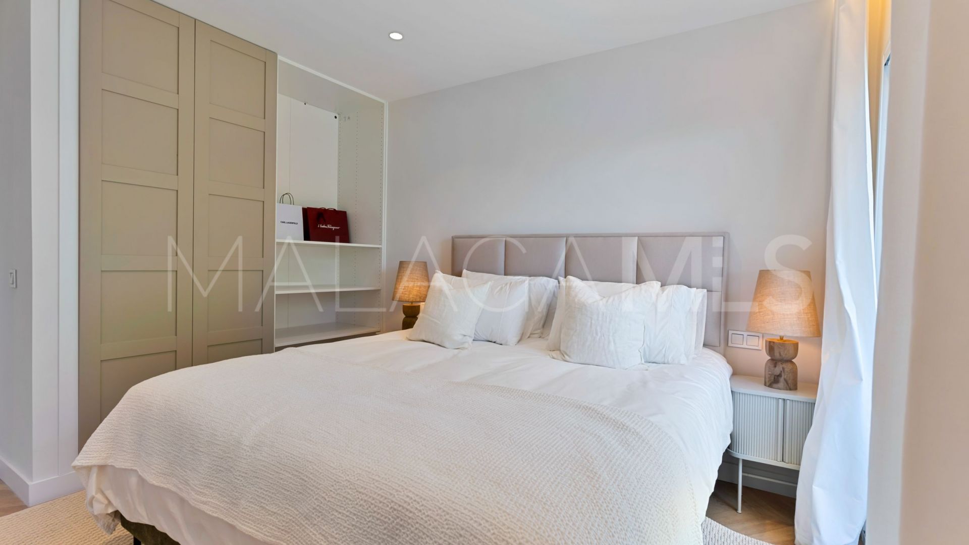 Maison de ville for sale in Nagüeles