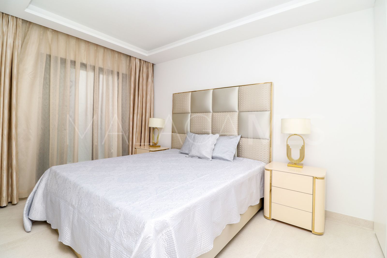 Radhus for sale in Estepona