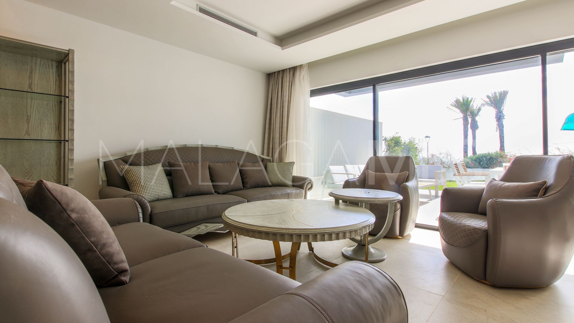 Radhus for sale in Estepona