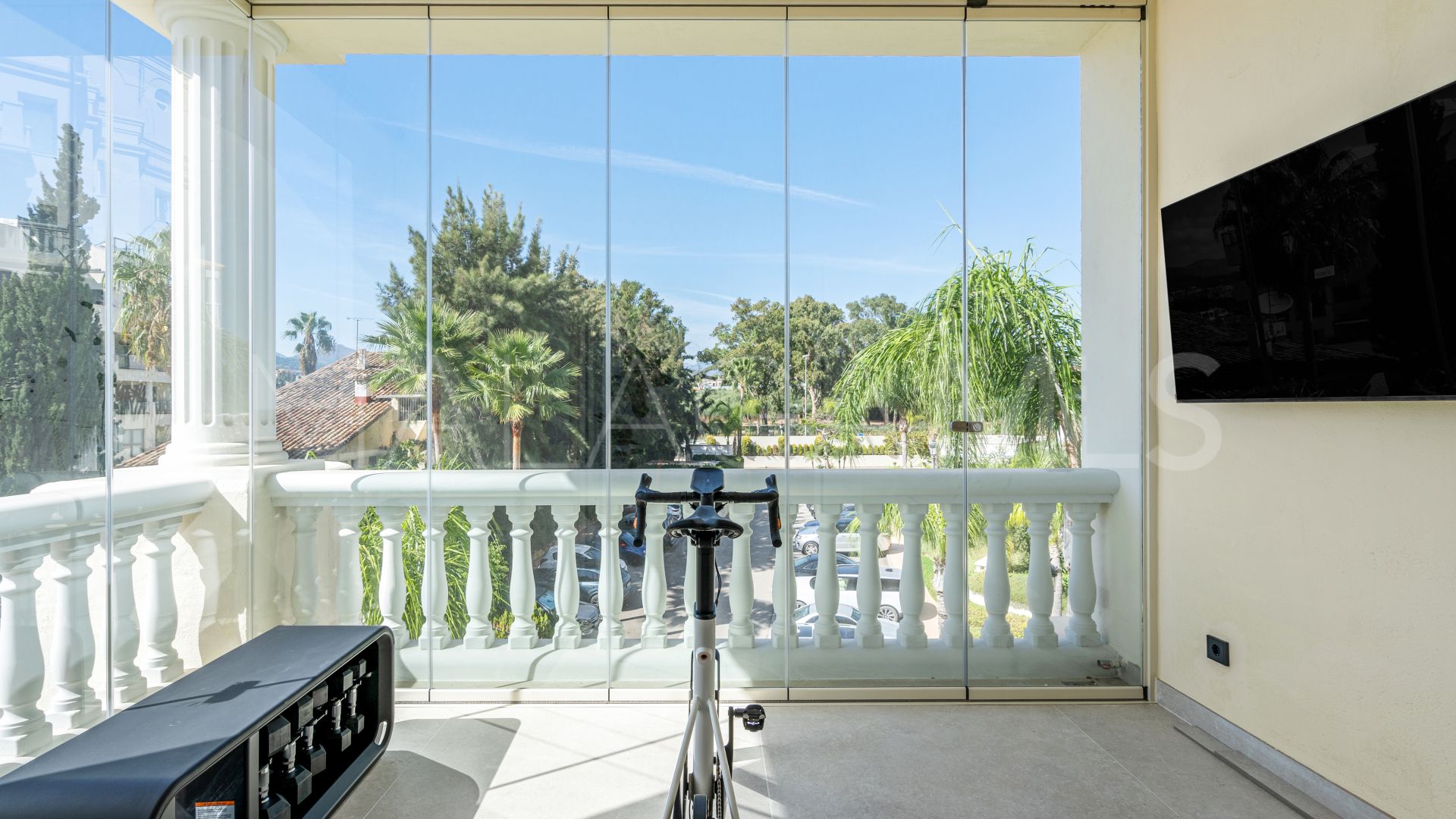 Appartement for sale in Estepona Est
