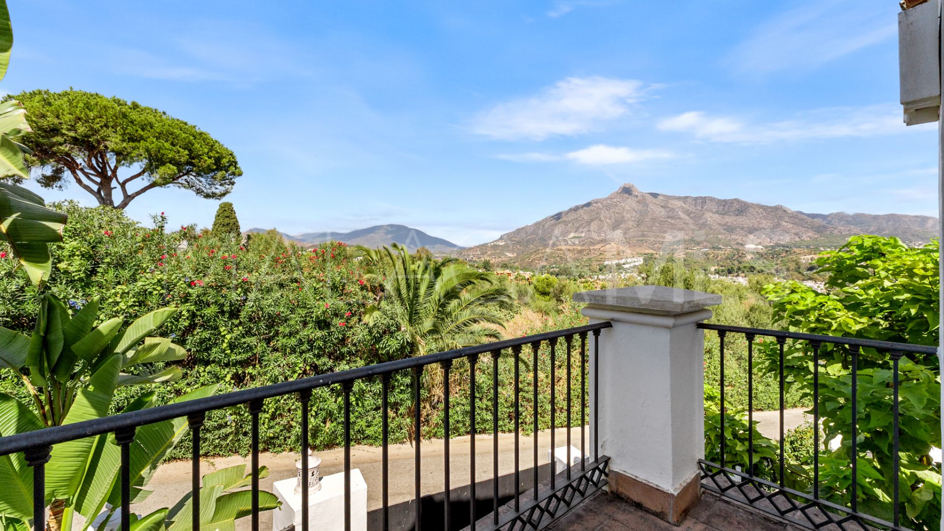 Villa for sale in Finca La Judía