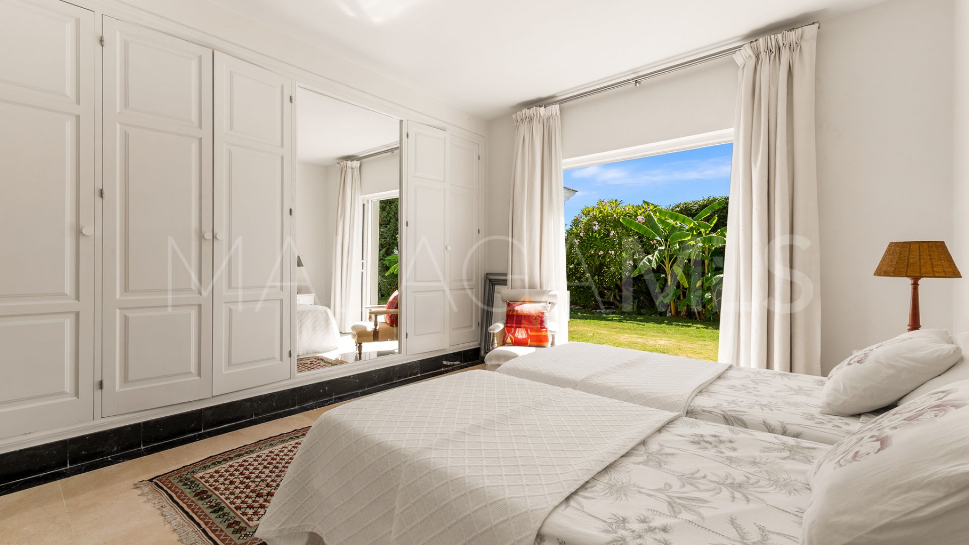 Villa for sale in Finca La Judía