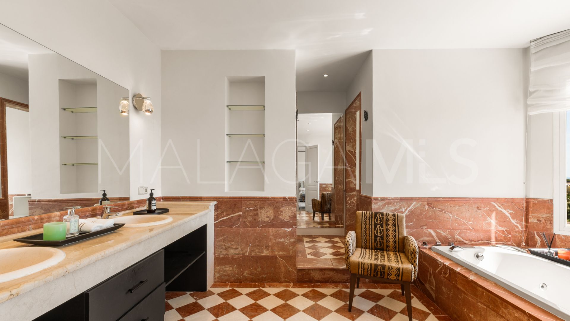 Villa for sale in Finca La Judía