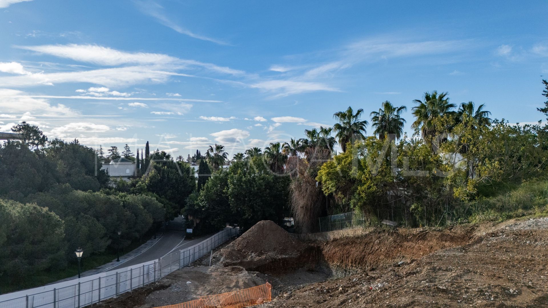 Villa for sale in Lomas del Virrey