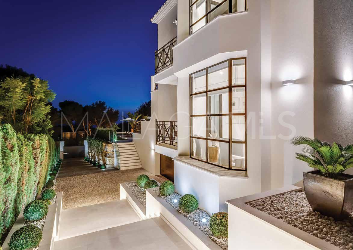 Villa a la venta with 6 bedrooms in Sierra Blanca