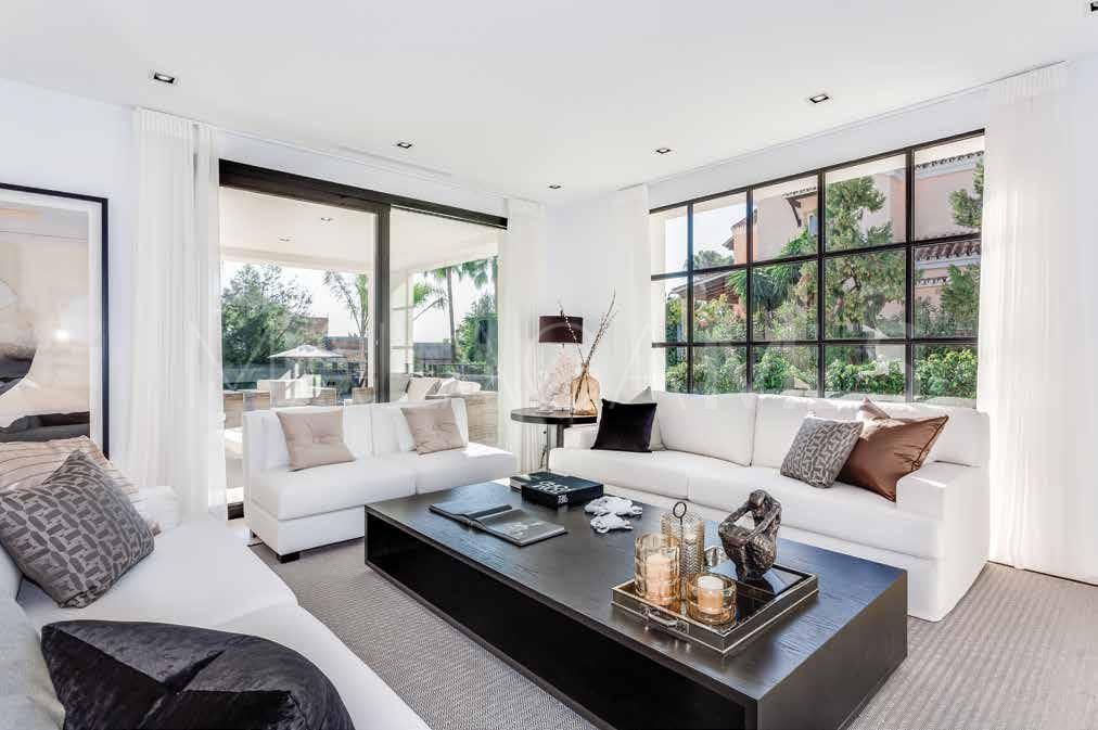 Villa for sale in Sierra Blanca