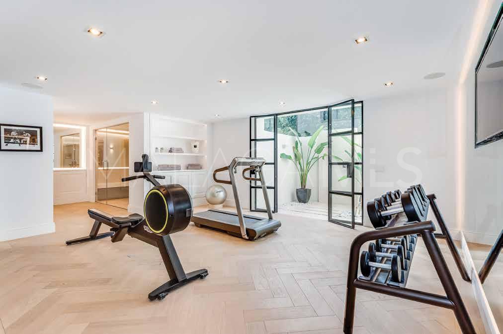 Villa for sale in Sierra Blanca