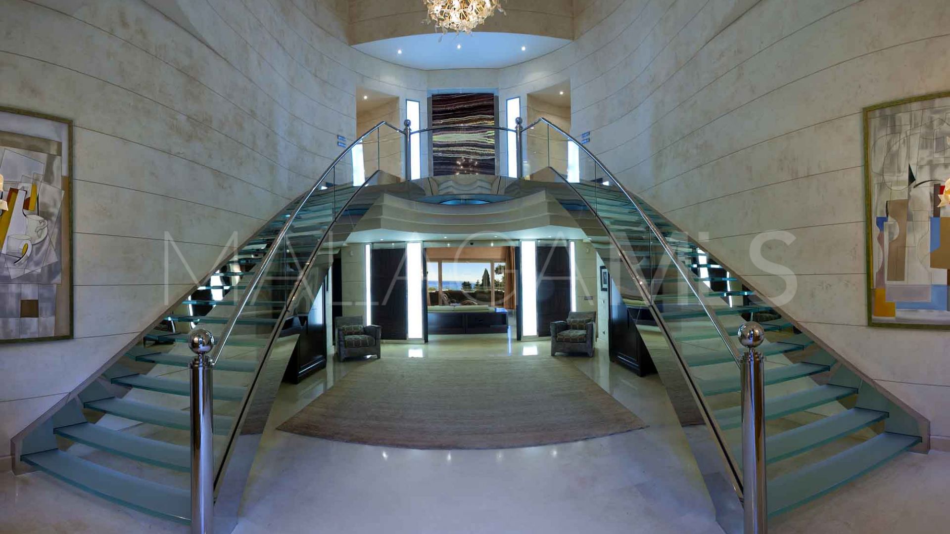 Villa for sale in Golden Mile