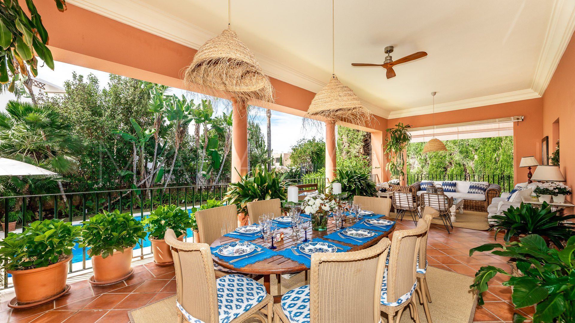 Villa for sale in Altos de Puente Romano