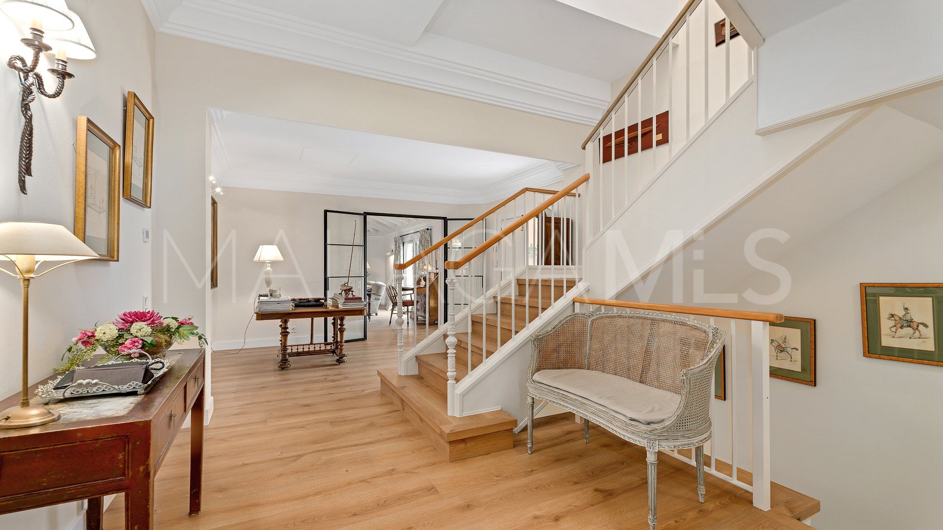 Villa for sale in Altos de Puente Romano