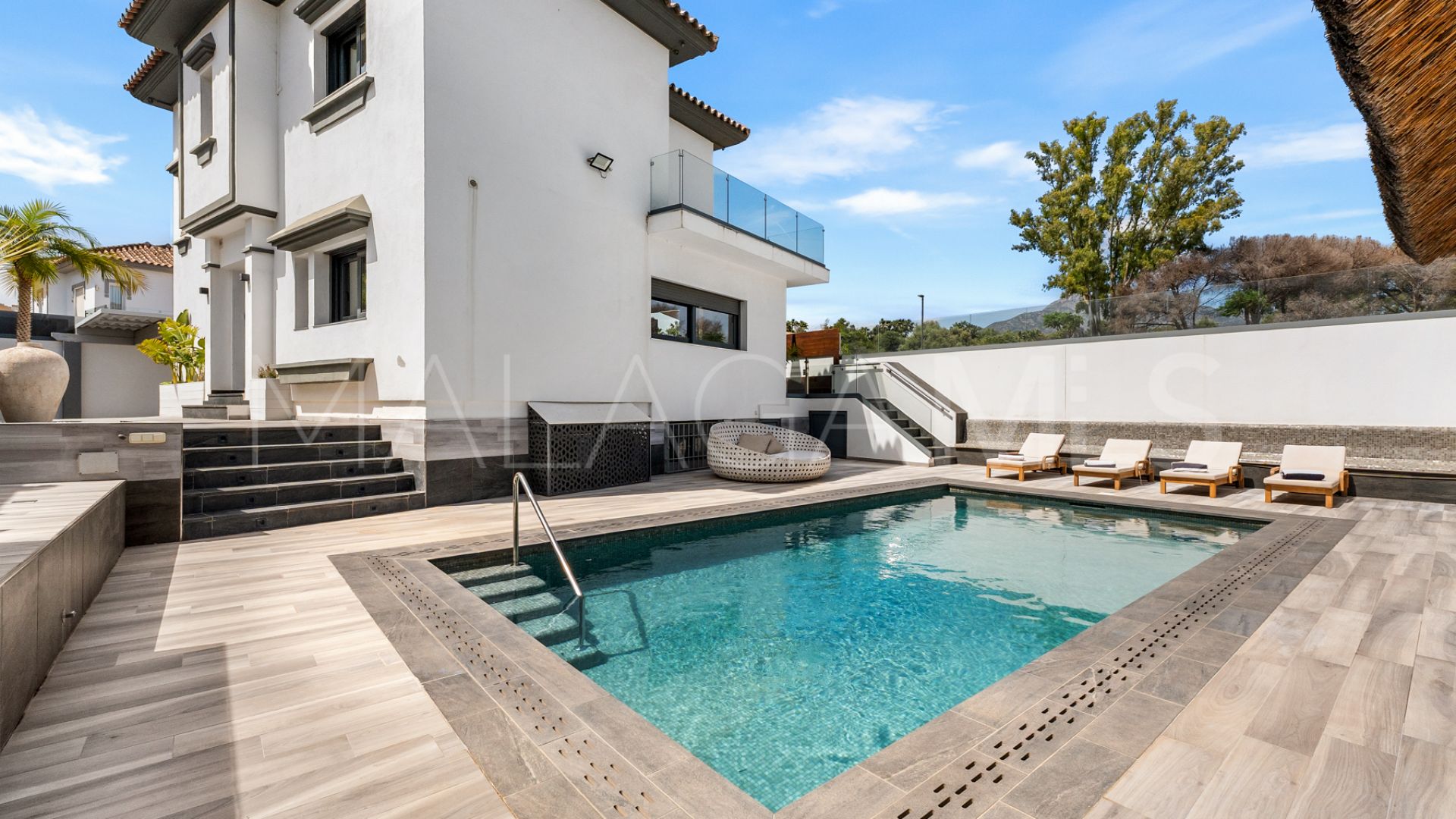 Villa for sale in Marbella - Puerto Banus