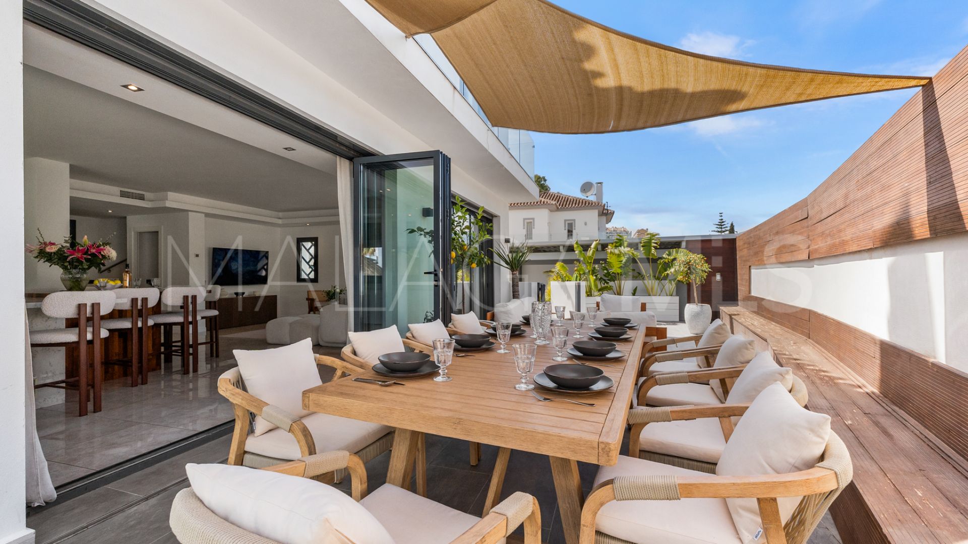 Villa for sale in Marbella - Puerto Banus