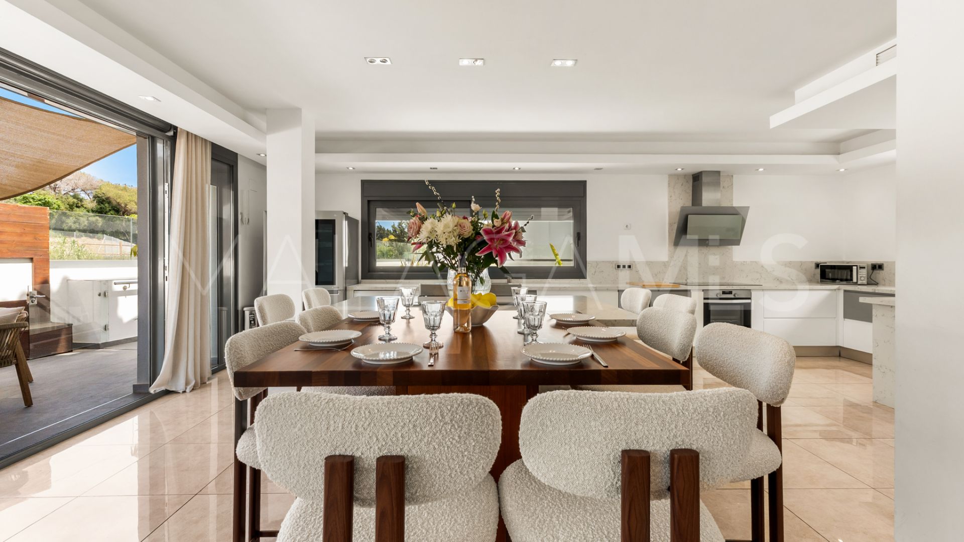 Villa for sale in Marbella - Puerto Banus
