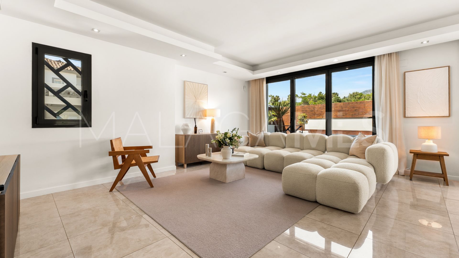 Villa for sale in Marbella - Puerto Banus