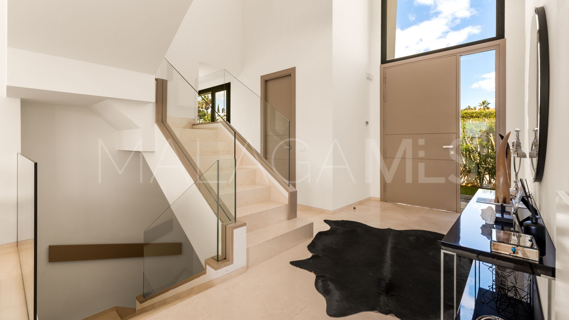 Villa for sale in El Paraiso with 4 bedrooms
