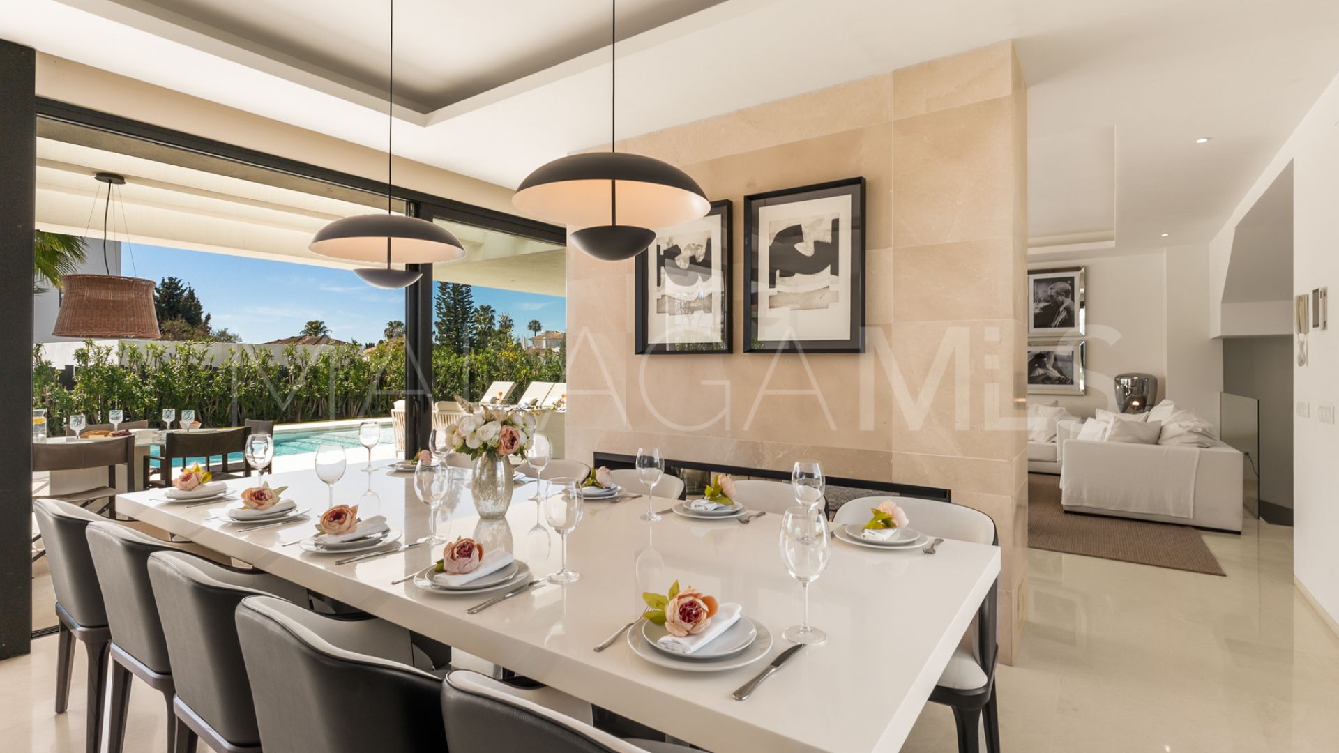 Villa for sale in El Paraiso with 4 bedrooms