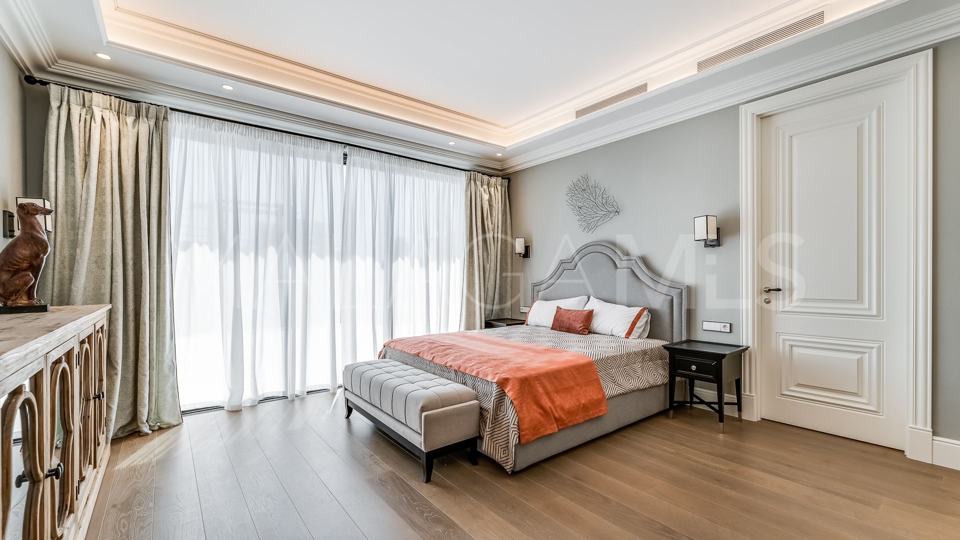 Villa for sale in Los Flamingos