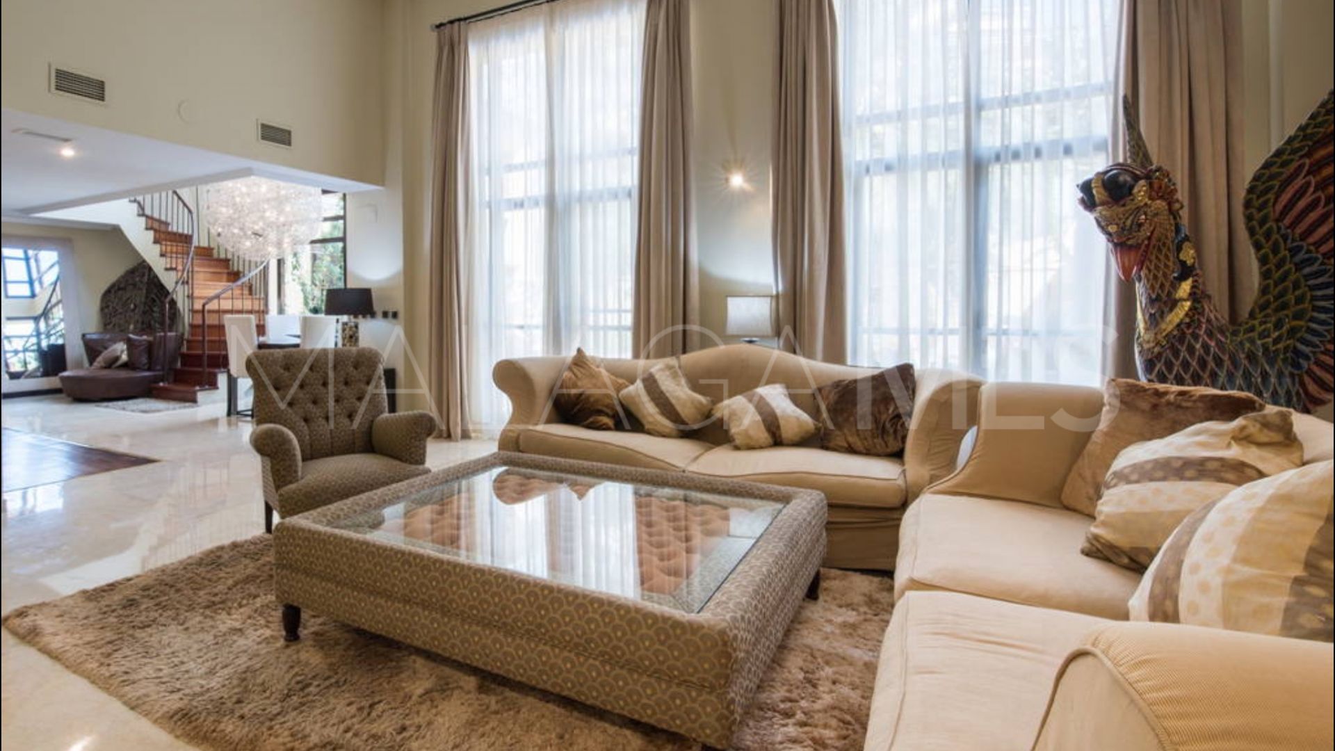 Bungalow for sale in Bahia de Banus