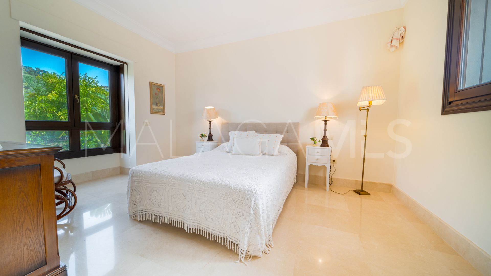 For sale 5 bedrooms villa in Marbella Club Golf Resort