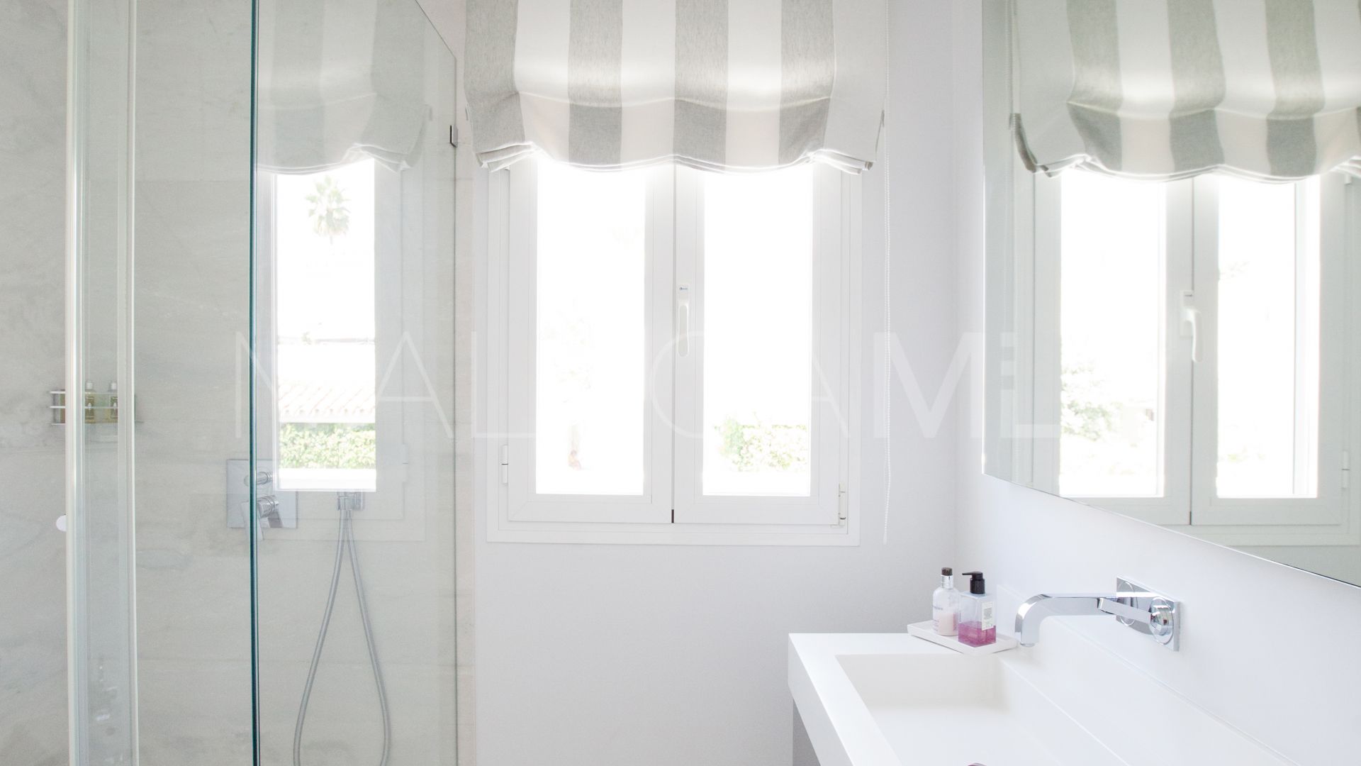Buy villa in Benamara