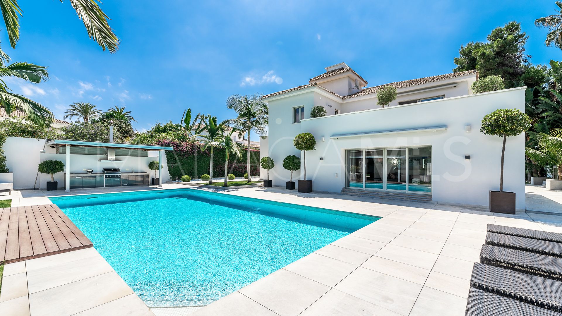Buy villa in Benamara