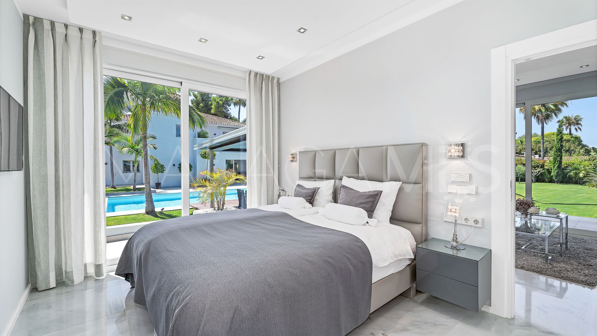 Buy villa in Benamara