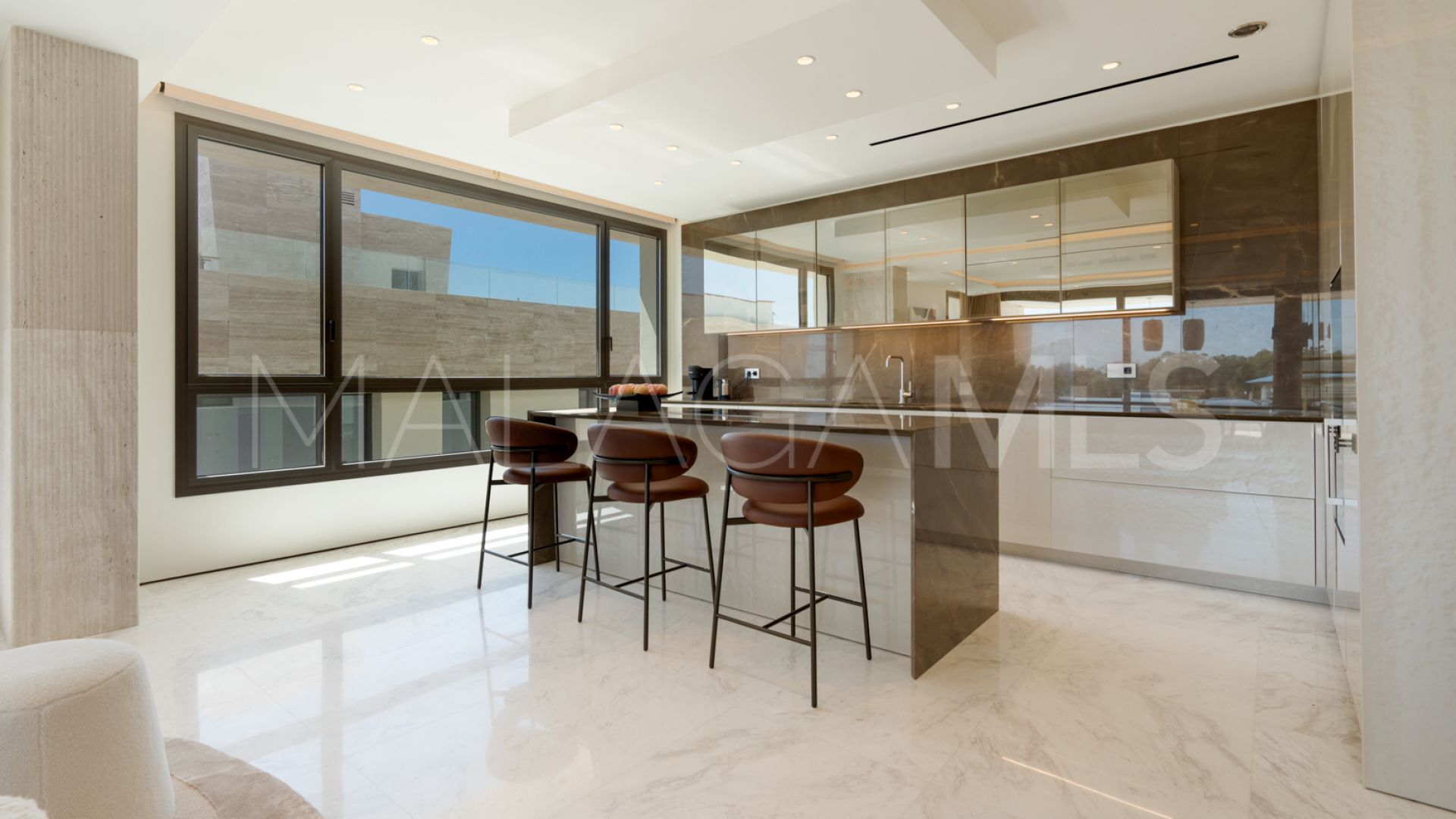 Tvåvånings takvåning for sale in Marbella Golden Mile