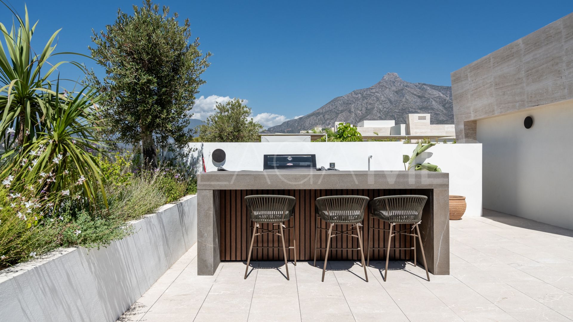 Tvåvånings takvåning for sale in Marbella Golden Mile