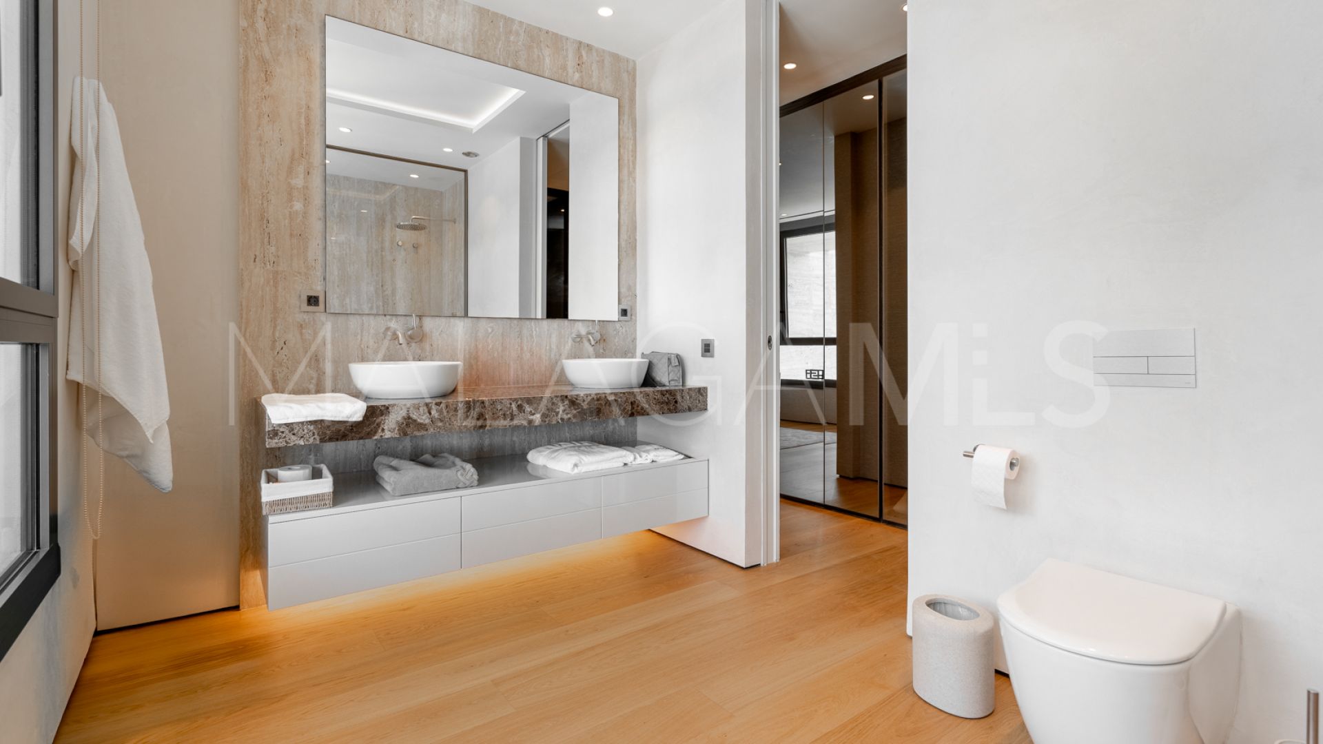 Tvåvånings takvåning for sale in Marbella Golden Mile