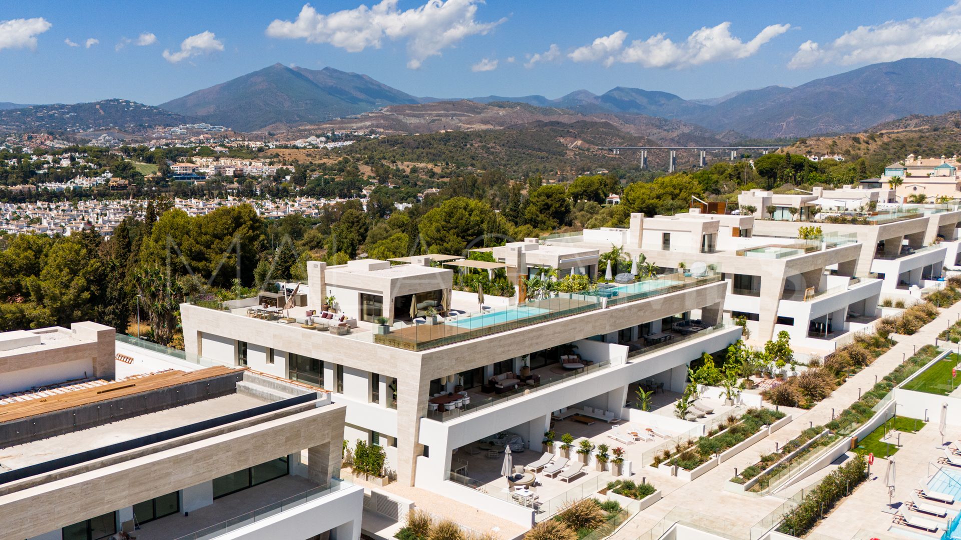 Tvåvånings takvåning for sale in Marbella Golden Mile