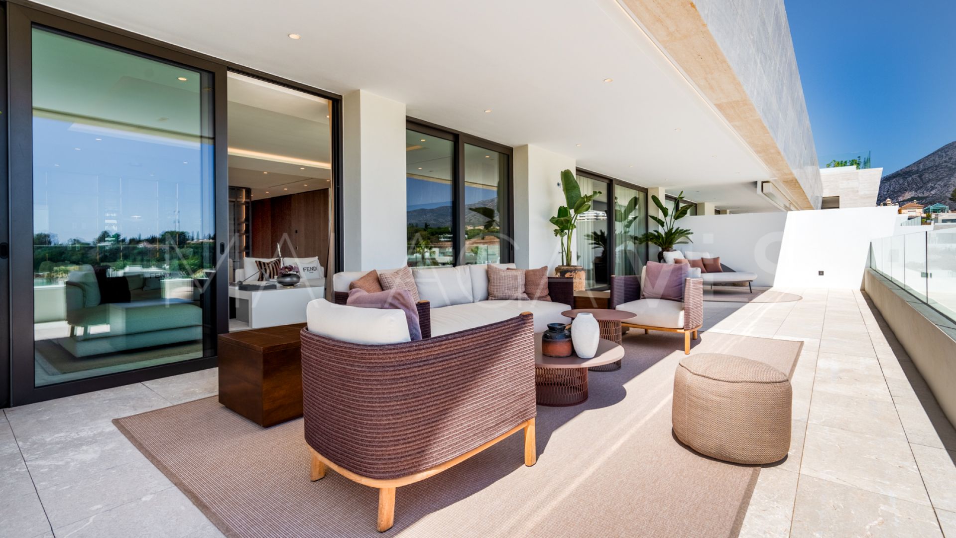 Tvåvånings takvåning for sale in Marbella Golden Mile