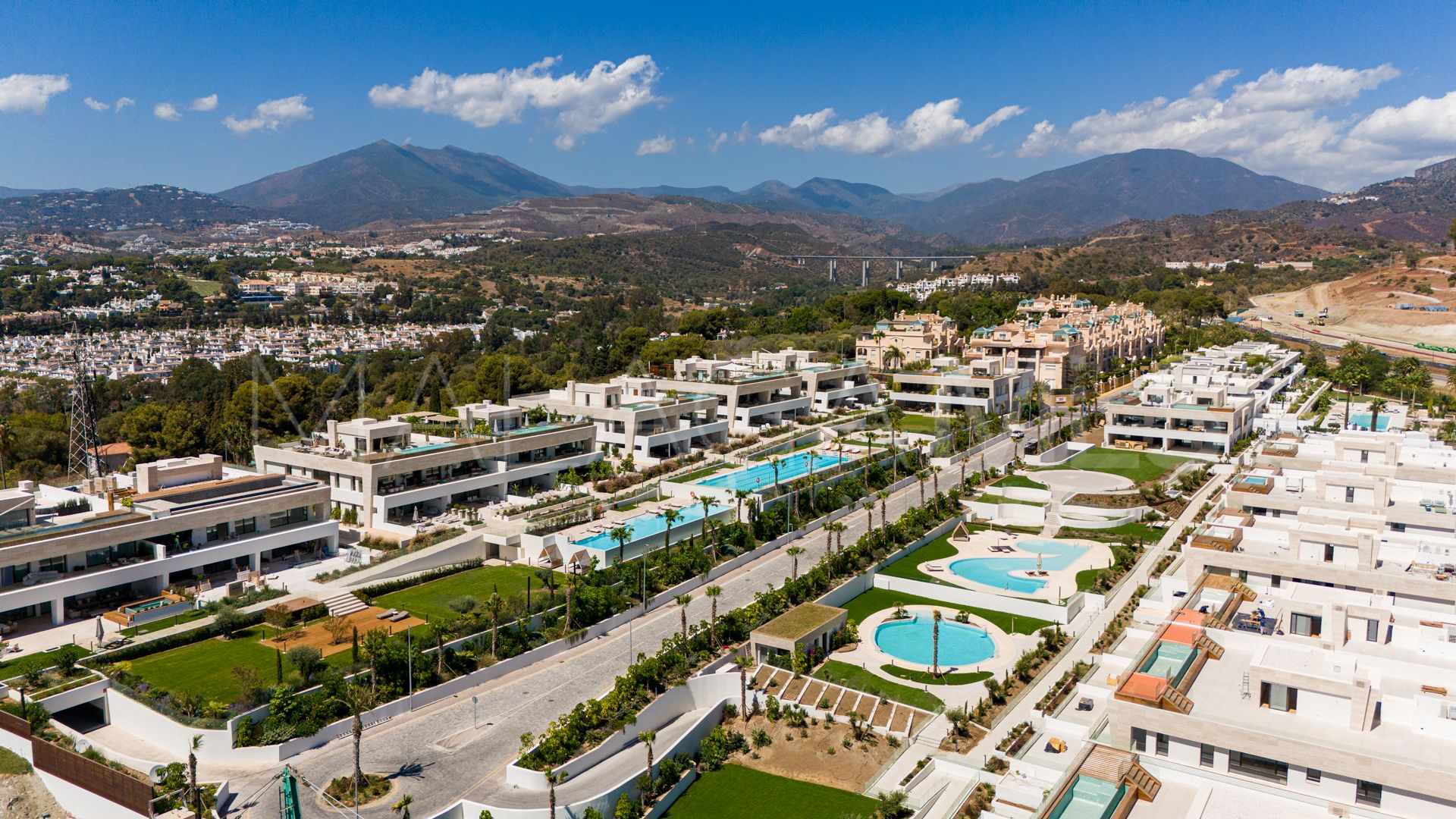 Tvåvånings takvåning for sale in Marbella Golden Mile