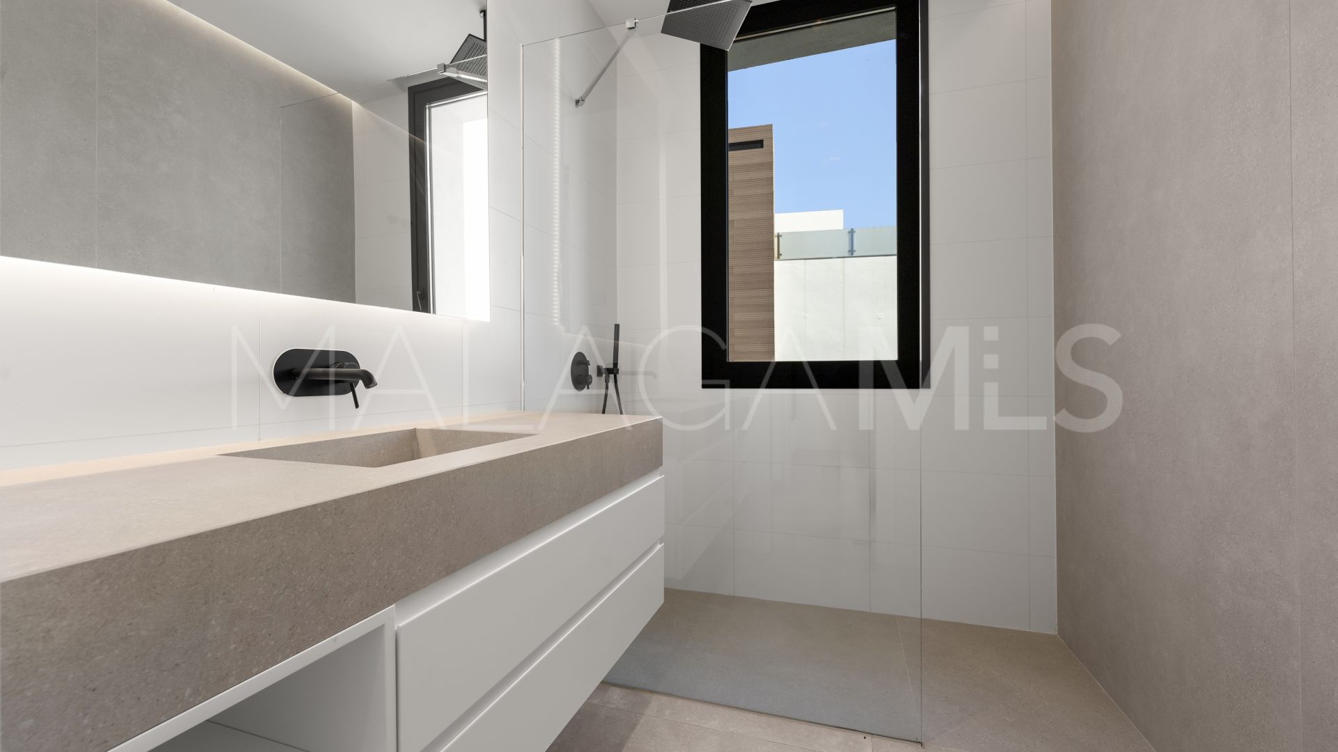 Villa for sale in Marbella Golden Mile