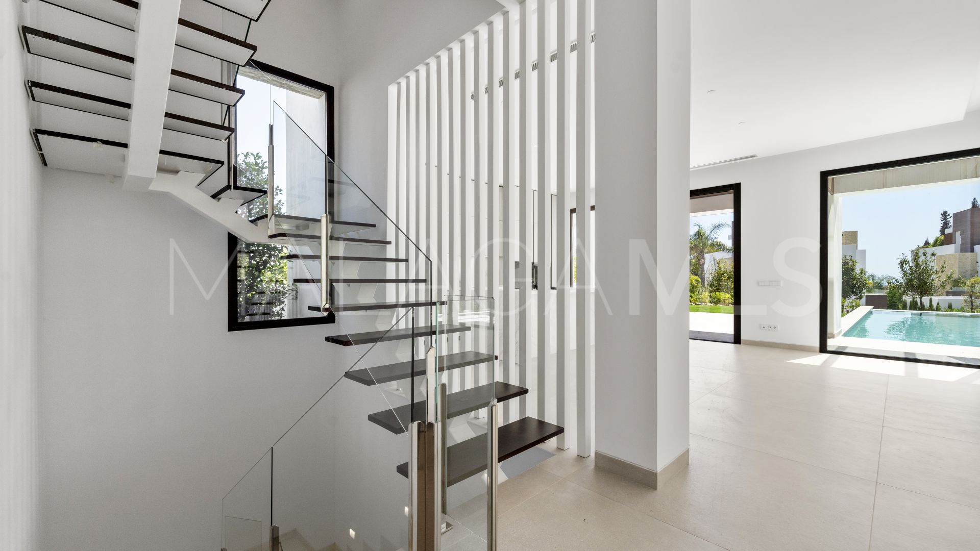 Villa for sale in Marbella Golden Mile