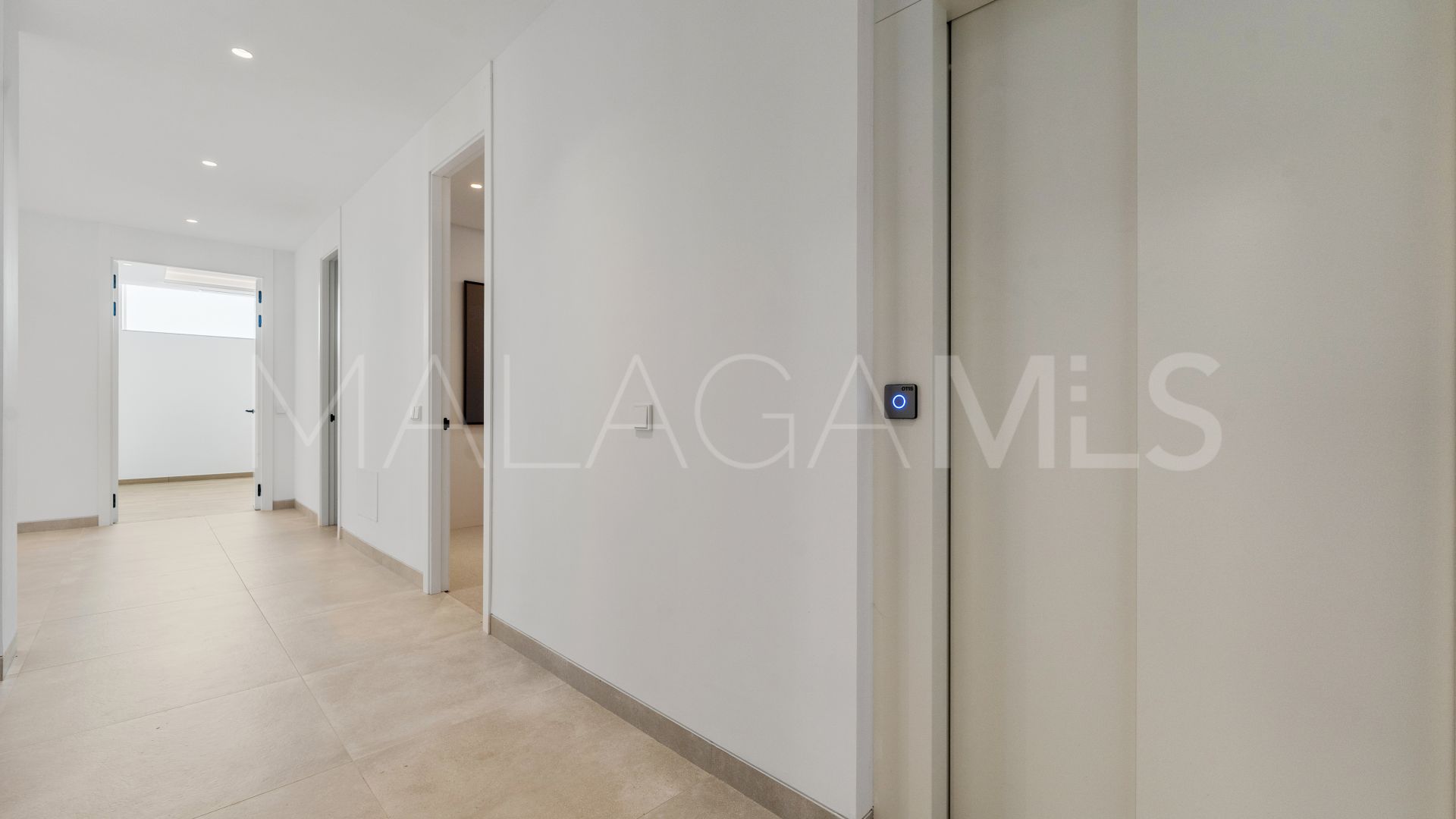 Villa for sale in Marbella Golden Mile