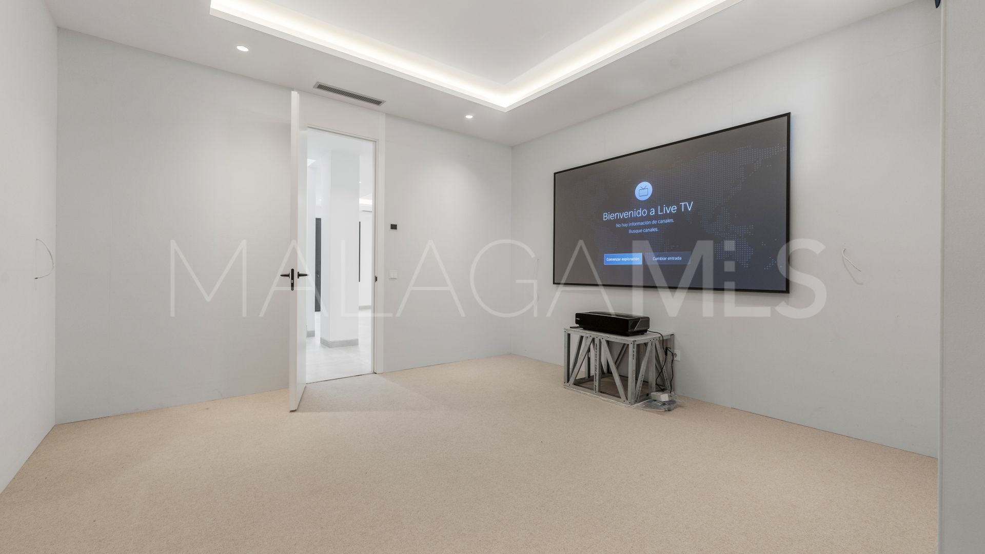 Villa for sale in Marbella Golden Mile