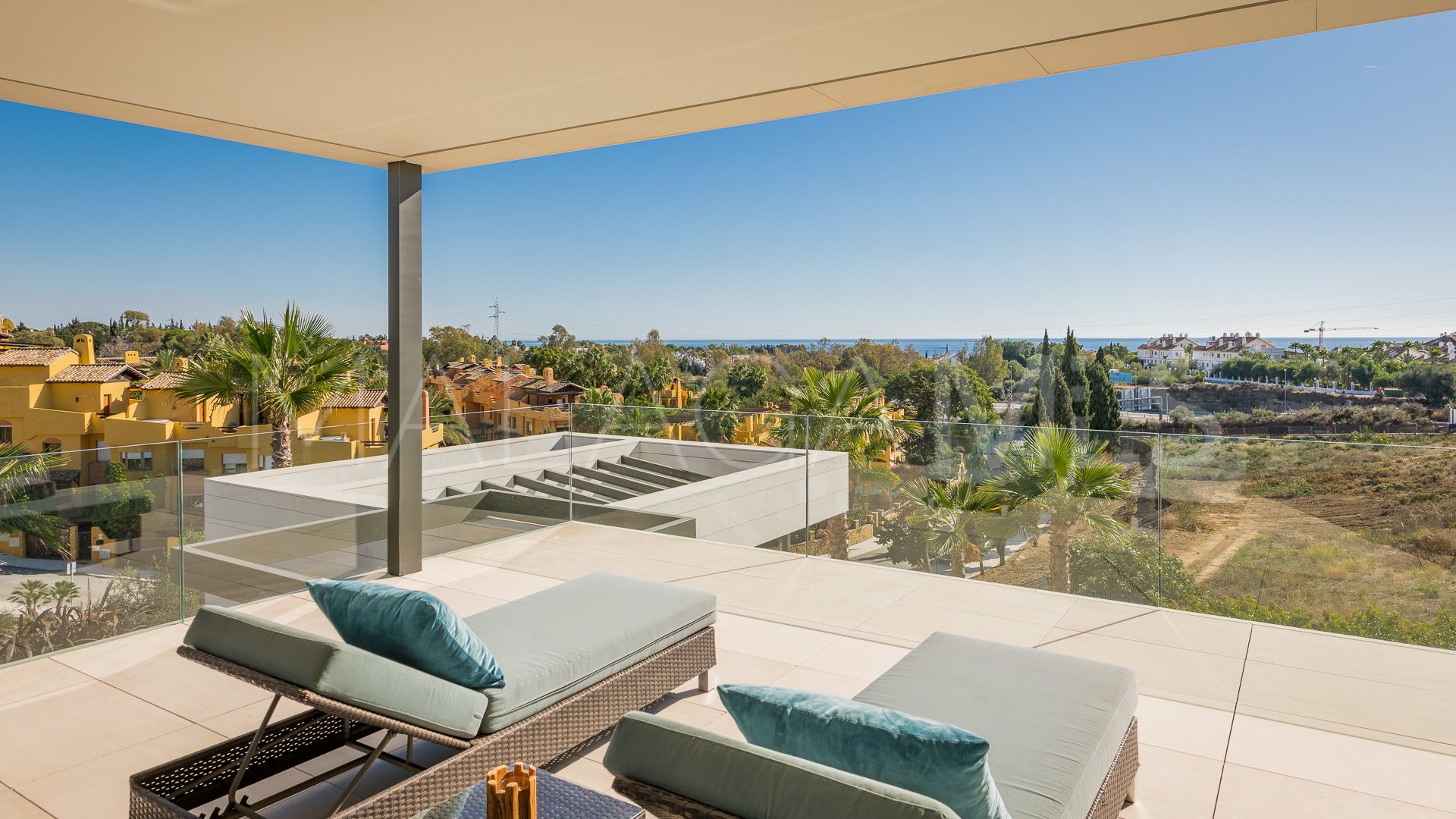 Villa for sale in Marbella Golden Mile
