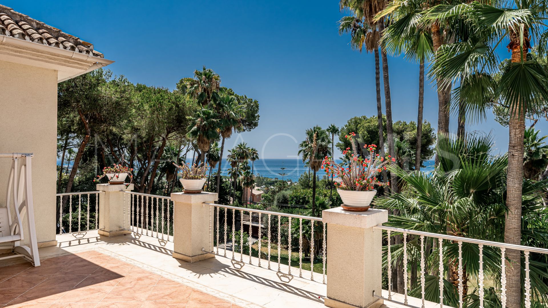 Villa for sale in Marbella Golden Mile