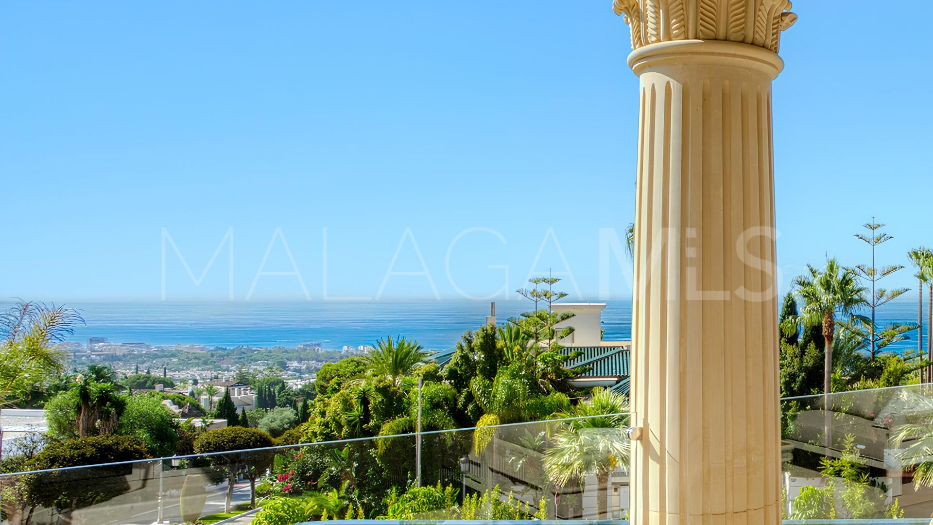 Villa for sale in Sierra Blanca