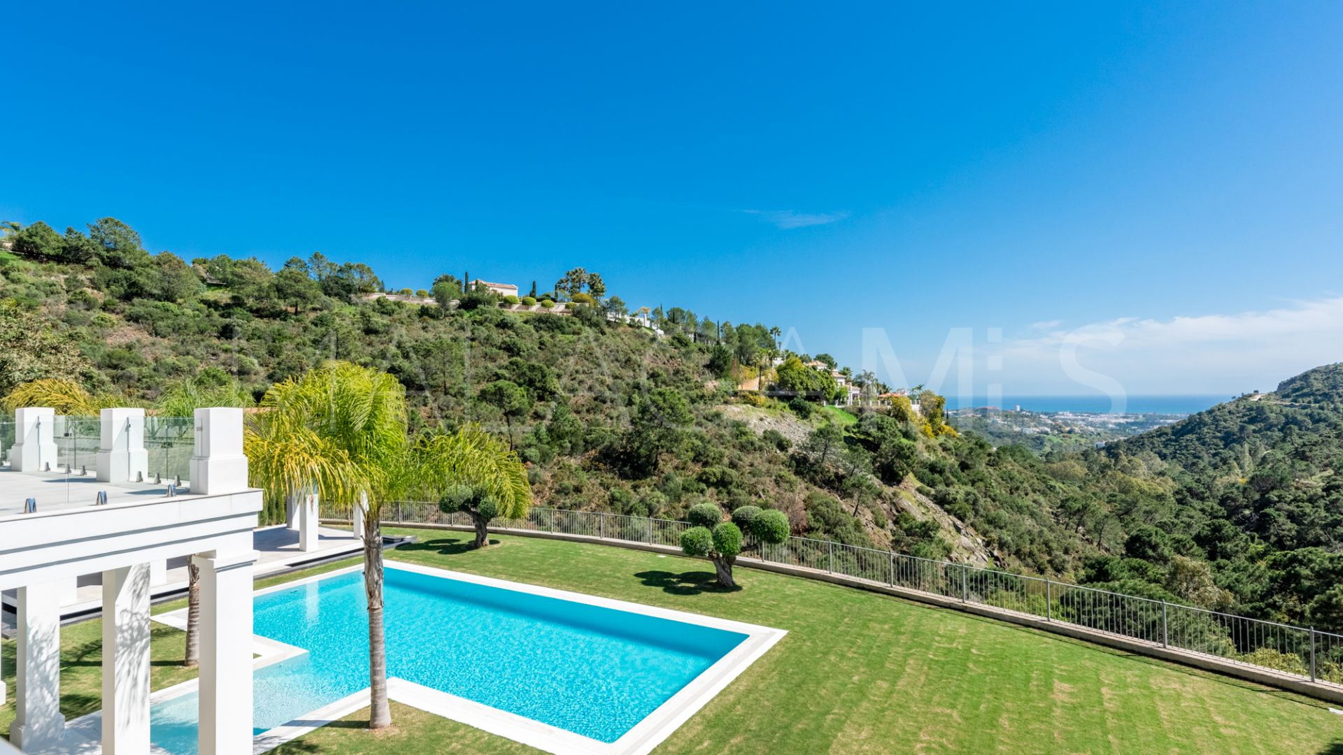 Villa with 5 bedrooms for sale in El Madroñal